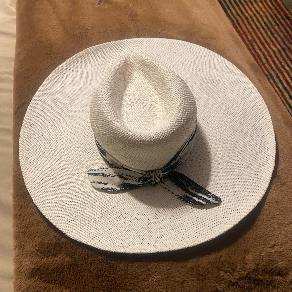 Elegant White Combo Nordstrom Women's Hat